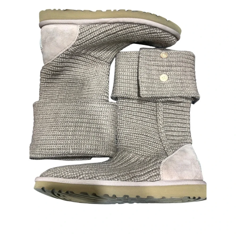 UGG Australia Cardy 5819 light brown/ beige Knit Button Tall Slouch Boots W 9